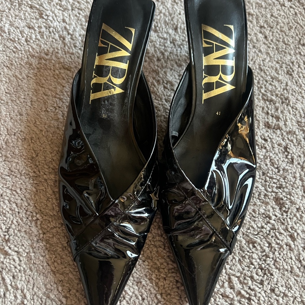 Zara patent kitten heels black 41 10